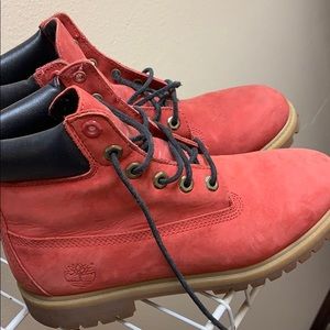 Red timbs (men)